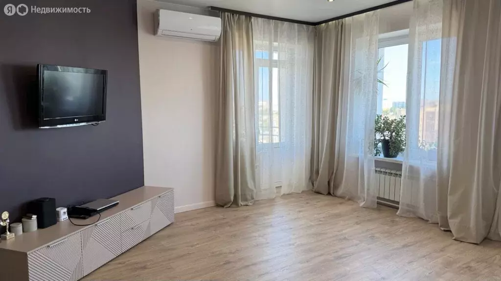 3-комнатная квартира: Челябинск, проспект Победы, 215 (102.9 м) - Фото 2