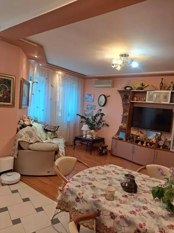 Квартира, 4 комнаты, 121.4 м - Фото 1