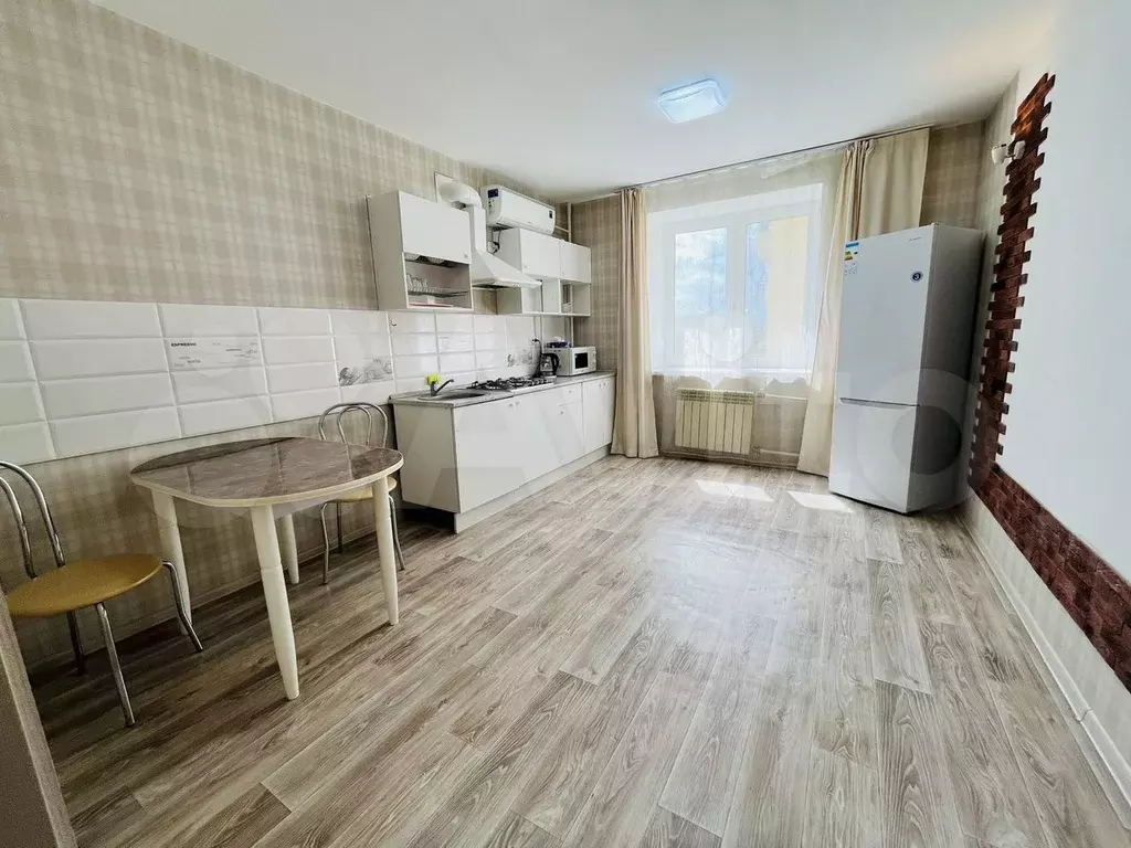 1-к. квартира, 45 м, 6/9 эт. - Фото 0