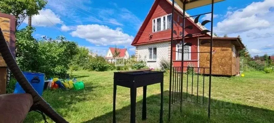 Дом в Ленинградская область, Выборгский район, Рощинское городское ... - Фото 1