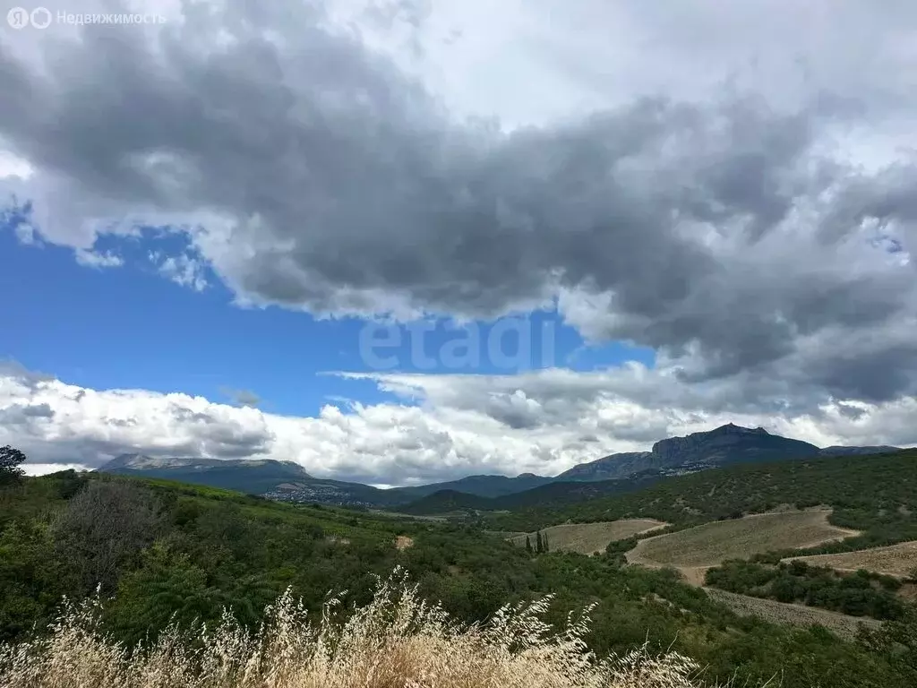 Участок в Алушта, СНТ Восход (6.72 м) - Фото 0