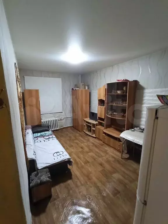 Комната 17 м в 3-к., 1/5 эт. - Фото 0