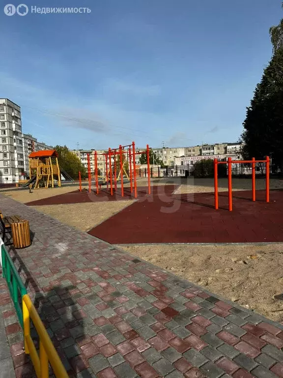 2-комнатная квартира: Череповец, Октябрьский проспект, 62 (76.7 м) - Фото 2