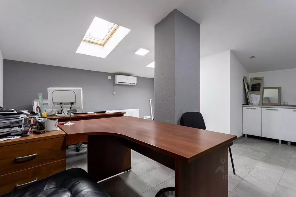 Офис в Краснодарский край, Краснодар ул. Домбайская, 10 (22 м) - Фото 1