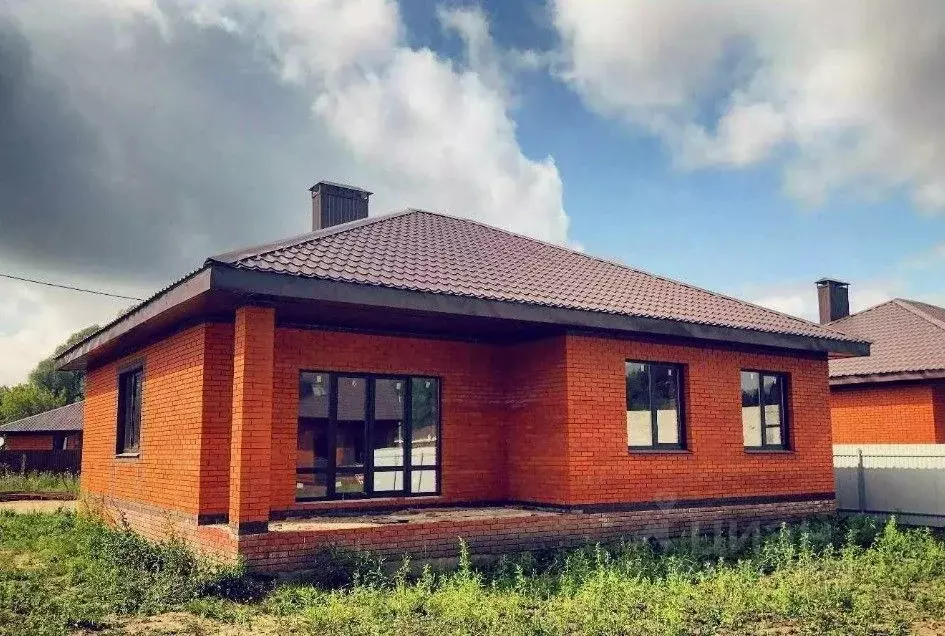 Дом в Ставропольский край, Ставрополь Чапаевка мкр, ул. Березовая (100 ... - Фото 0