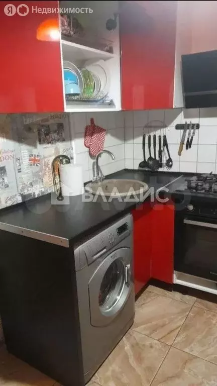 1-комнатная квартира: посёлок городского типа Янтарный, улица ... - Фото 2