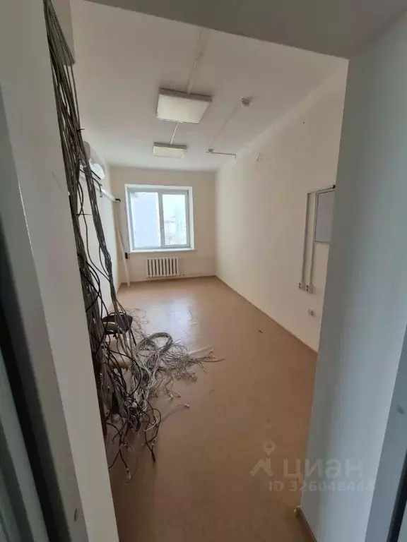 Помещение свободного назначения в Саха (Якутия), Якутск ул. Кирова, 28 ... - Фото 1