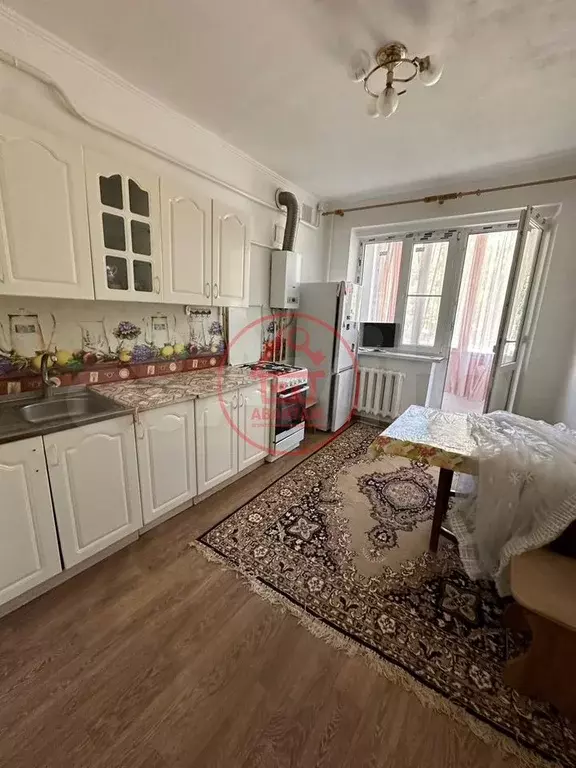 1-к. квартира, 47 м, 2/5 эт. - Фото 0