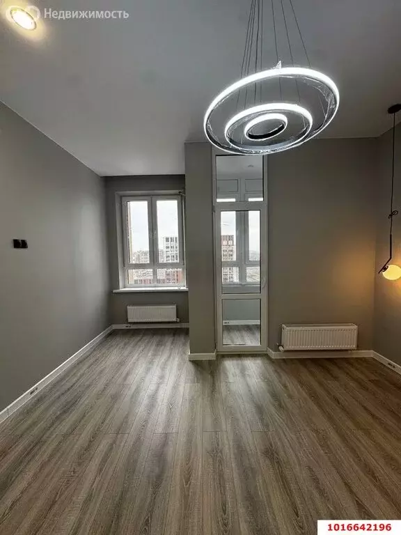 Квартира-студия: Краснодар, улица им. Мурата Ахеджака, 26 (22 м) - Фото 2