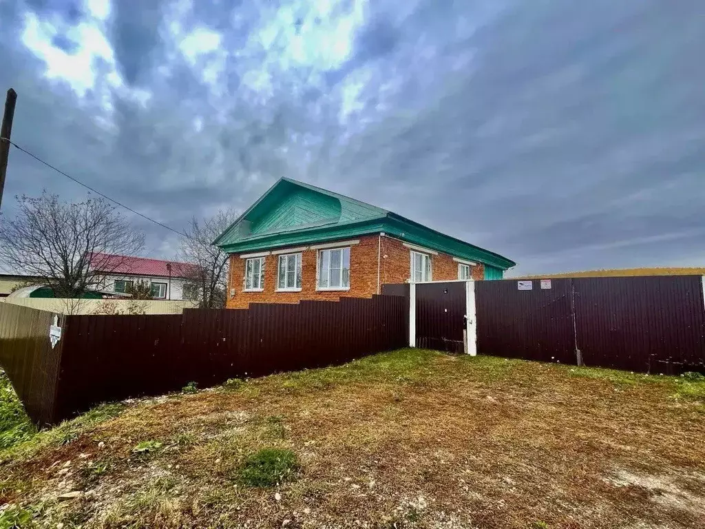 Дом в Башкортостан, Мечетлинский район, Большеустьикинский сельсовет, ... - Фото 1