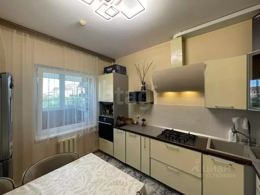 1-к кв. Краснодарский край, Геленджик Южный мкр, ул. Жуковского, 18 ... - Фото 1