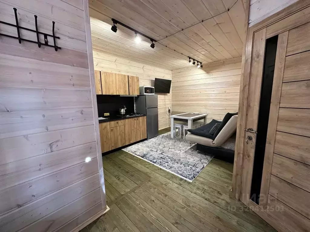 Дом в Карачаево-Черкесия, Зеленчукский район, с. Архыз  (70 м) - Фото 2