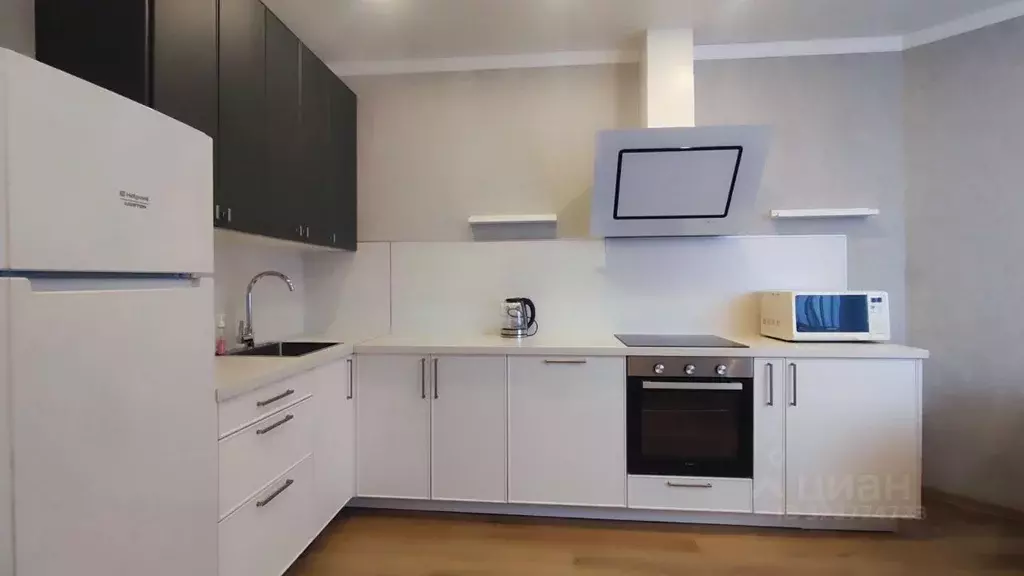 1-к кв. Москва пос. Коммунарка, ул. Лазурная, 14 (45.0 м) - Фото 1