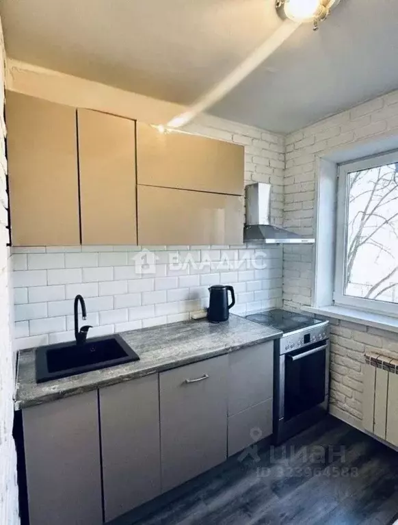 3-к кв. Иркутская область, Иркутск ул. Ржанова, 7 (64.0 м) - Фото 1