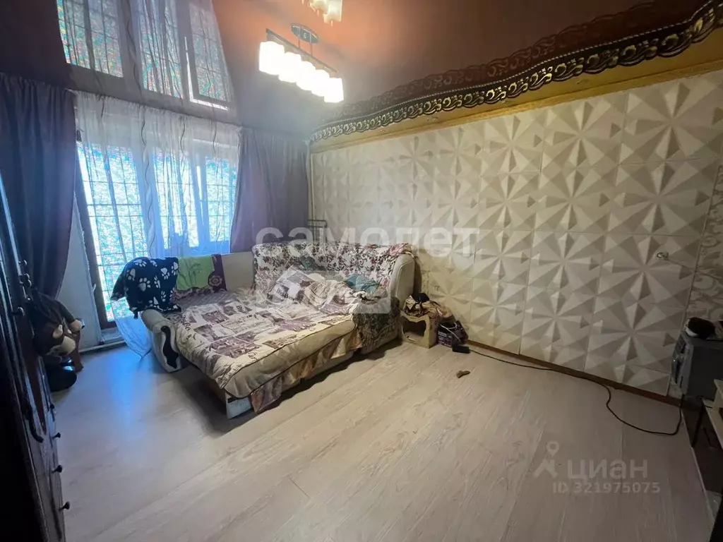 2-к кв. Краснодарский край, Ейский район, Александровское с/пос, с. ... - Фото 0