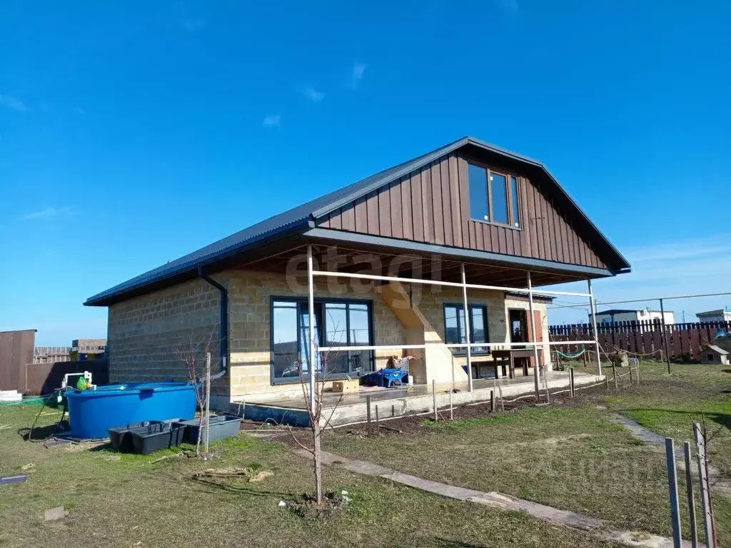 Дом в Краснодарский край, Темрюкский район, Новотаманское с/пос, пос. ... - Фото 1