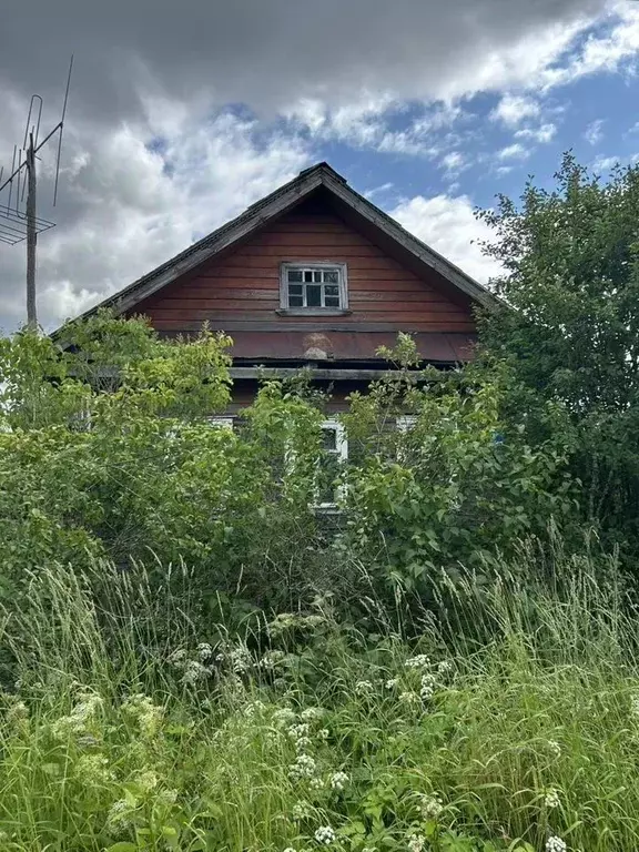 Дом в Ленинградская область, Тихвинский район, Мелегежское с/пос, д. ... - Фото 1