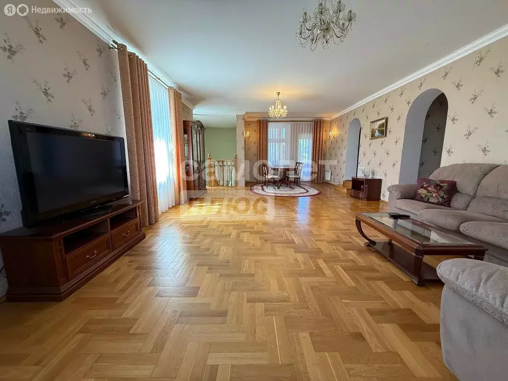 Дом в Йошкар-Ола, улица Гомзово (300 м) - Фото 1