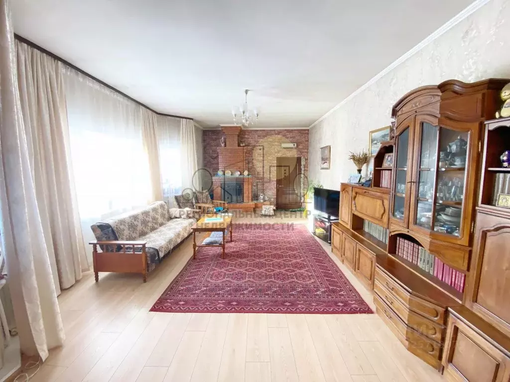 Дом в Иркутская область, Иркутск ул. Циолковского, 2 (133 м) - Фото 1