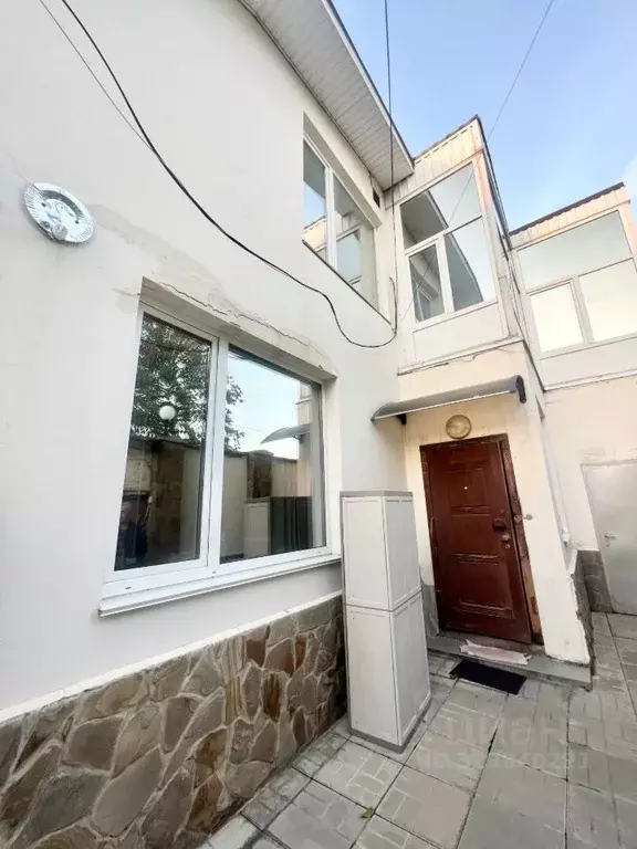 Дом в Крым, Симферополь ул. Вишневая, 65 (251 м) - Фото 2