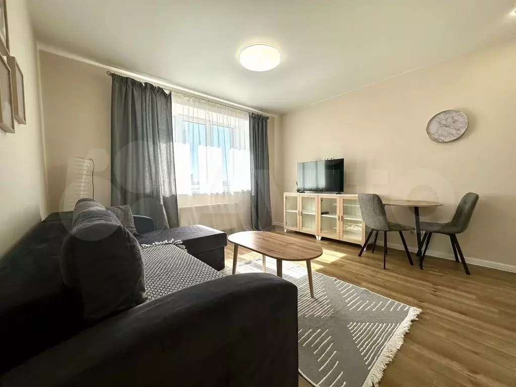 2-к. квартира, 50 м, 7/17 эт. - Фото 0