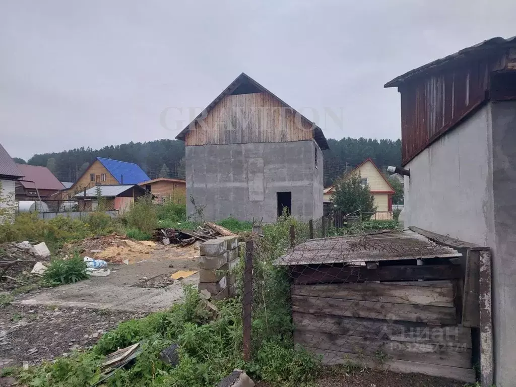 Дом в Алтай, Горно-Алтайск Кольцевая ул. (105 м) - Фото 1