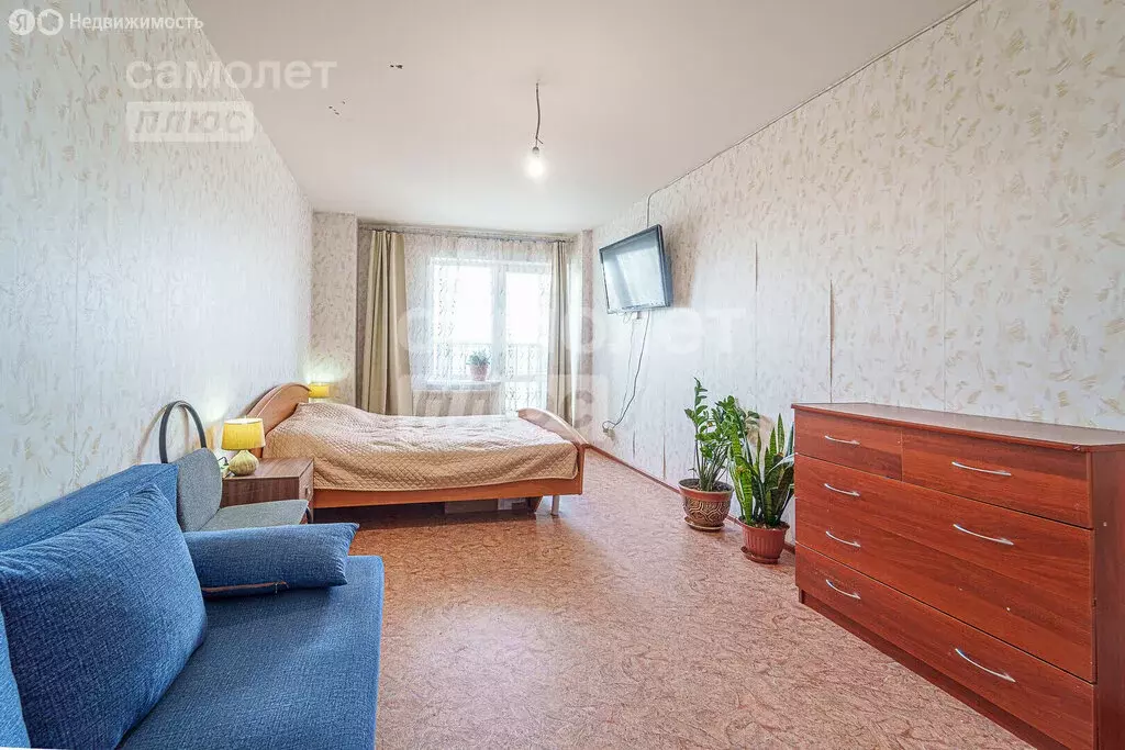 3-комнатная квартира: Пермь, улица Красные Казармы, 67 (82.1 м) - Фото 1