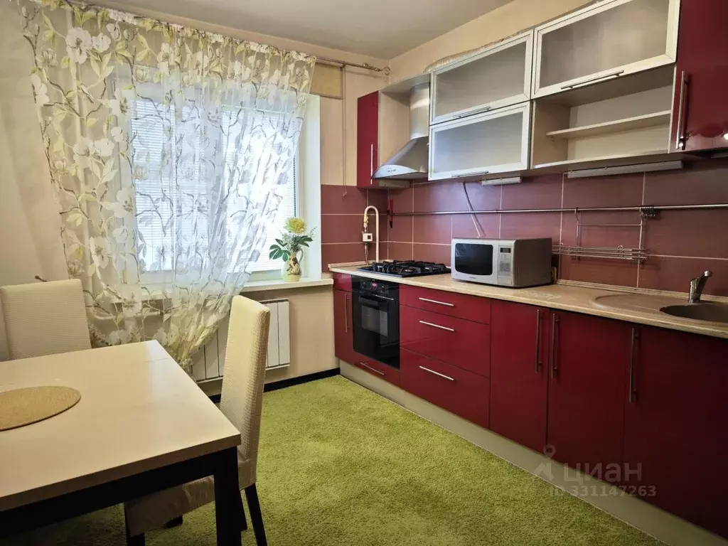 3-к кв. Новгородская область, Великий Новгород ул. Кочетова, 8 (68.0 ... - Фото 2