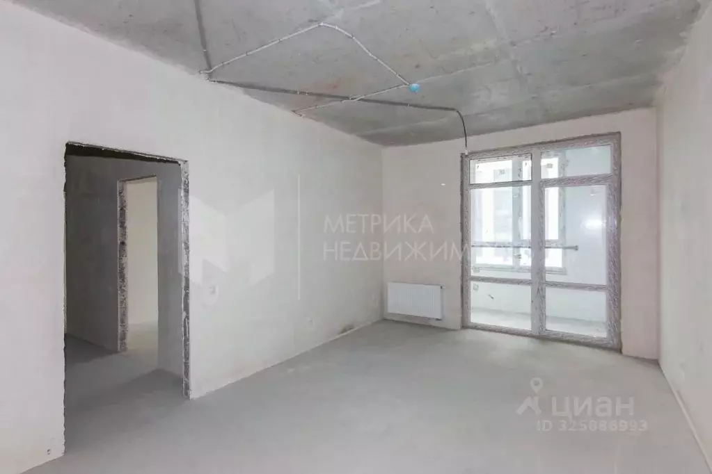 2-к кв. Тюменская область, Тюмень ул. Братьев Бондаревых, 5 (66.6 м) - Фото 1