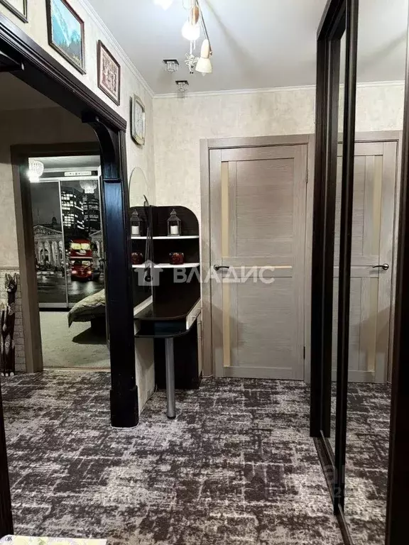 3-к кв. Белгородская область, Белгород ул. Есенина, 54 (69.0 м) - Фото 2