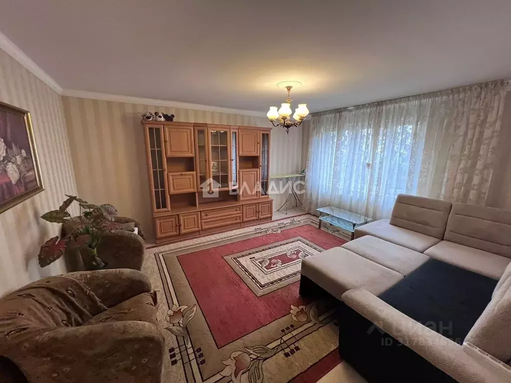 2-к кв. Калининградская область, Калининград Озерная ул., 42 (70.0 м) - Фото 0