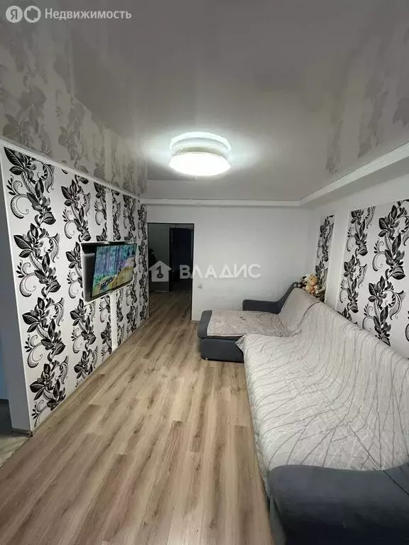 2-комнатная квартира: Стерлитамак, улица Имая Насыри, 1 (60 м) - Фото 1