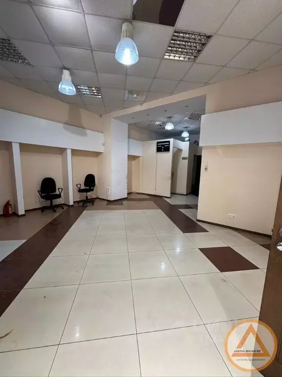 Офис в Краснодарский край, Туапсе ул. Октябрьской Революции (71 м) - Фото 2