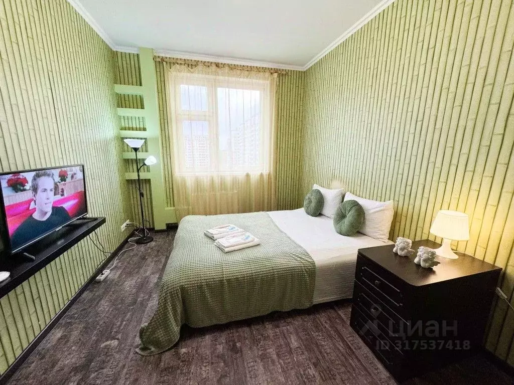 2-к кв. Московская область, Лобня бул. Лобненский, 3 (69.0 м) - Фото 1
