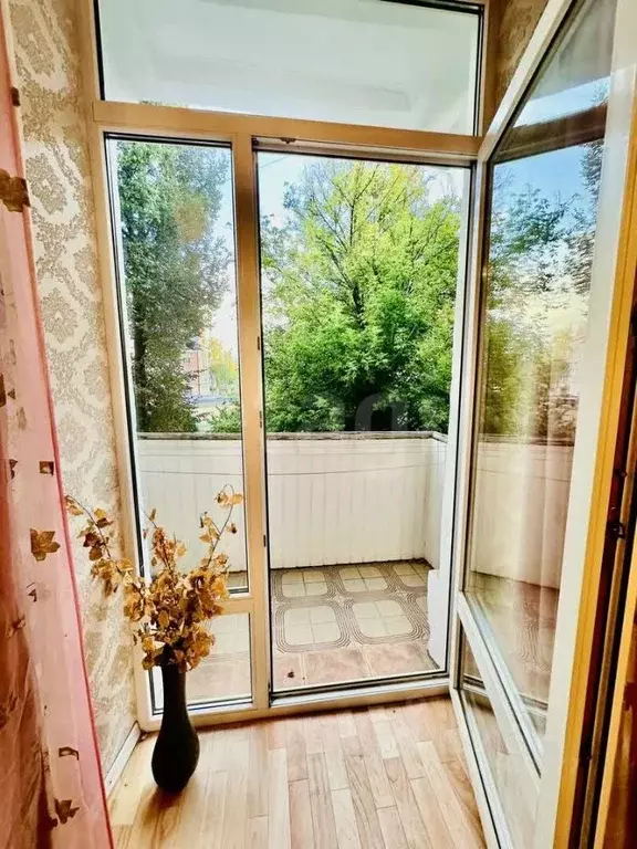 3-к кв. Брянская область, Брянск ул. Куйбышева, 13 (80.0 м) - Фото 2