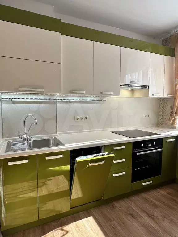 2-к. квартира, 65 м, 13/23 эт. - Фото 0