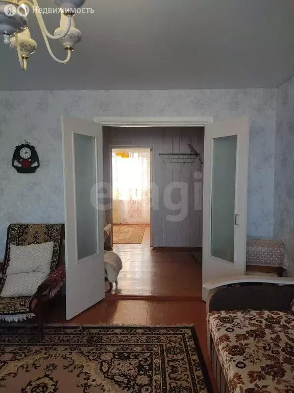 4-комнатная квартира: Бирск, улица Мира, 130 (76.1 м) - Фото 2