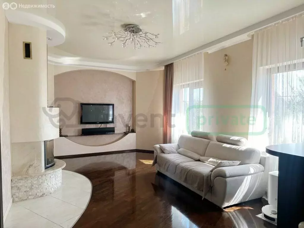 Дом в Шоссейное, Вишнёвая улица (297.8 м) - Фото 1