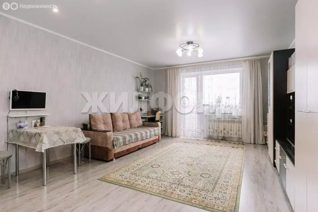 Квартира-студия: Новосибирск, улица Виктора Шевелёва, 28 (37.7 м) - Фото 1