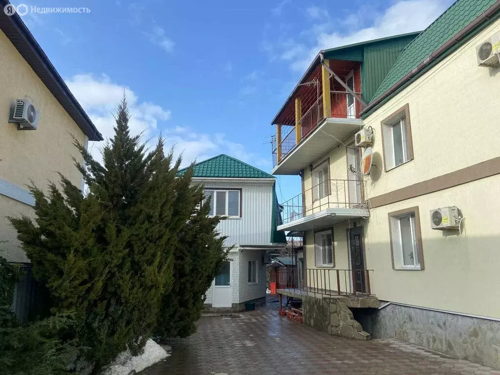 Дом в Феодосия, улица Дружбы, 23 (592.8 м) - Фото 1