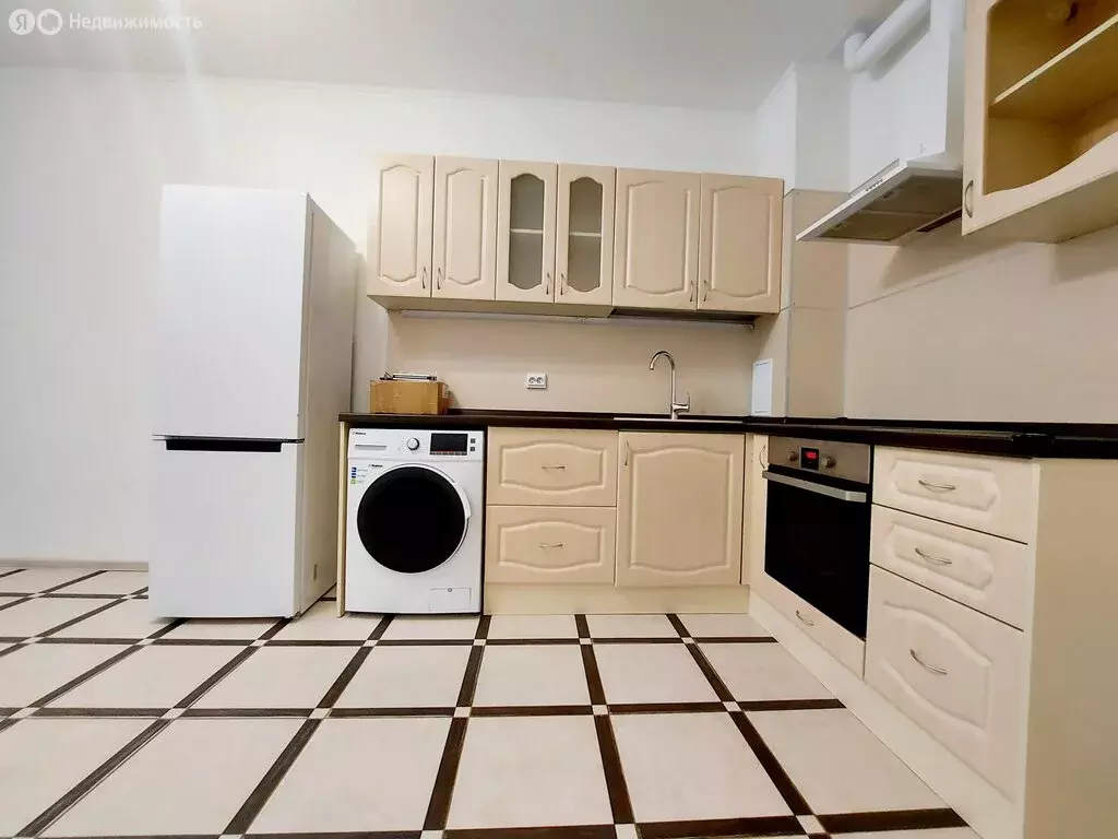 3-комнатная квартира: Сертолово, Верная улица, 1к1 (67 м) - Фото 1