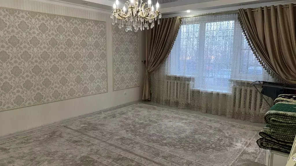 5-к кв. Омская область, Омск ул. Арнольда Нейбута, 7 (164.0 м) - Фото 1