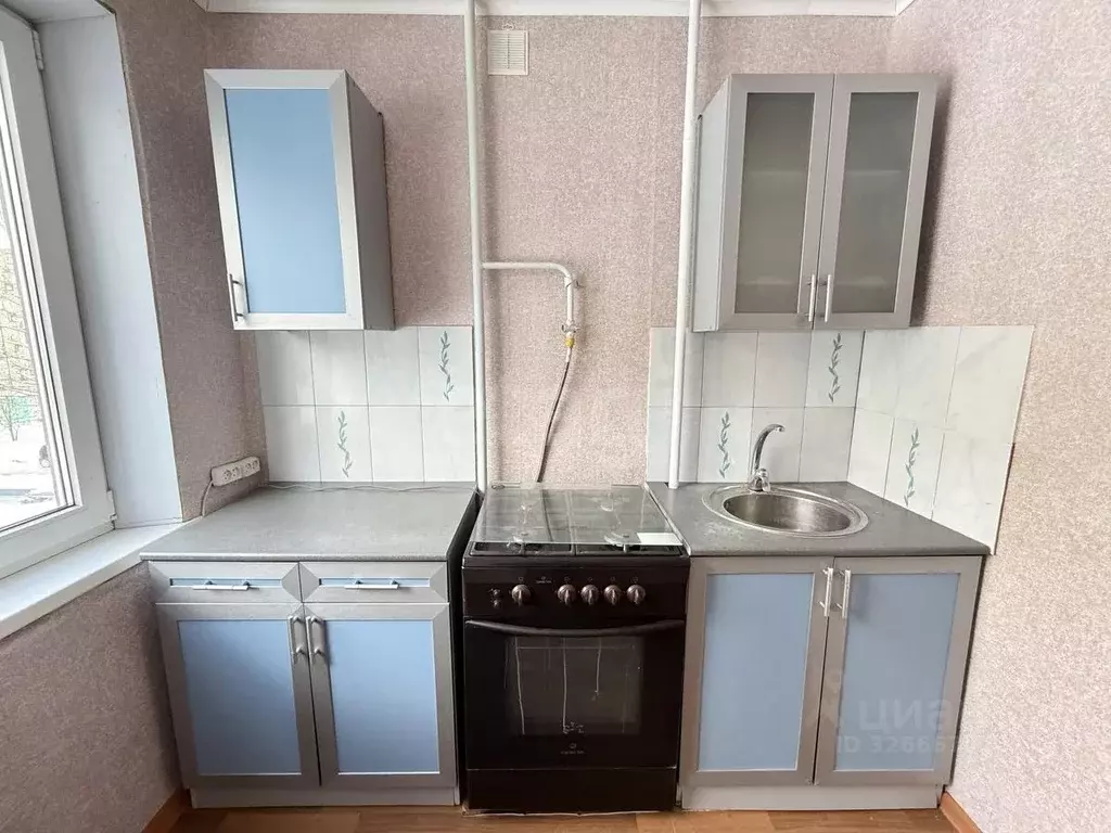 3-к кв. Смоленская область, Рославль 17-й мкр, 15 (64.4 м) - Фото 1