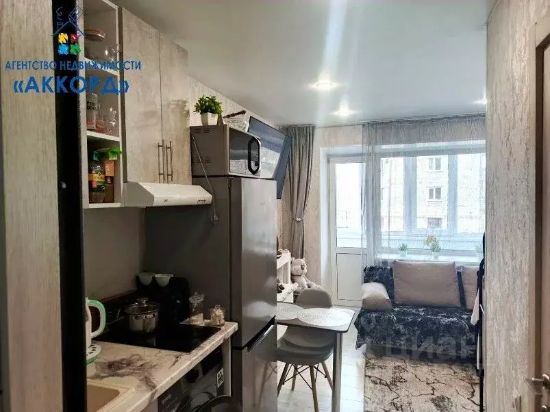 Студия Алтайский край, Барнаул ул. Германа Титова, 12/78 (18.0 м) - Фото 1