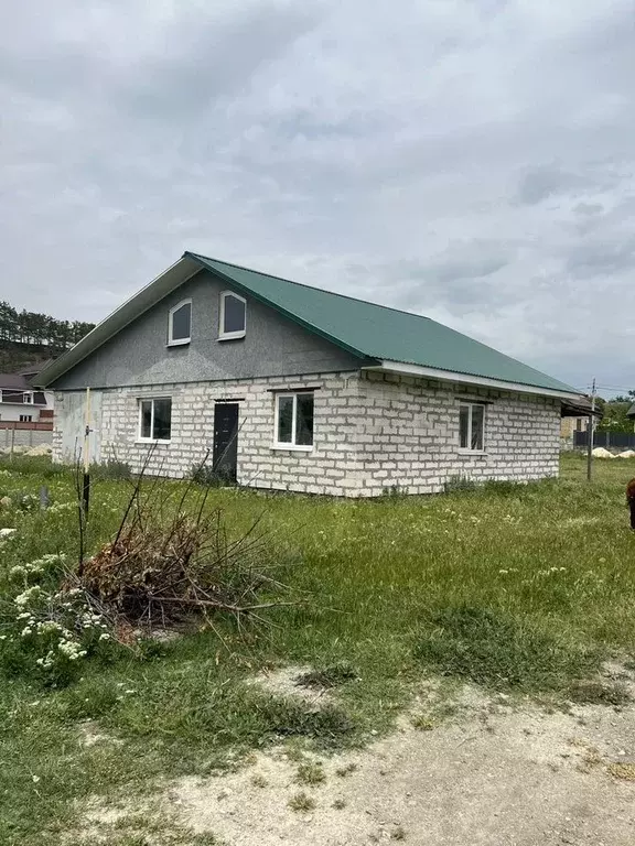Дом 194,6 м на участке 8,08 га - Фото 0