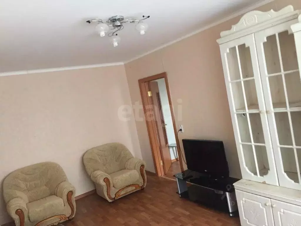 3-к кв. Ямало-Ненецкий АО, Новый Уренгой 2-й мкр, ул. ... - Фото 2