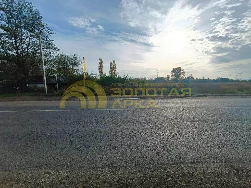 Участок в Краснодарский край, Абинский район, Мингрельское с/пос, ... - Фото 1