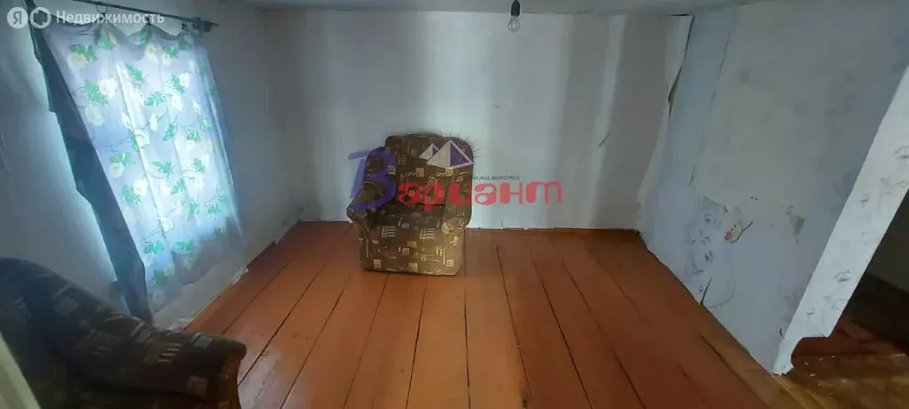 Дом в Челябинская область, Чебаркульский муниципальный округ, деревня ... - Фото 1