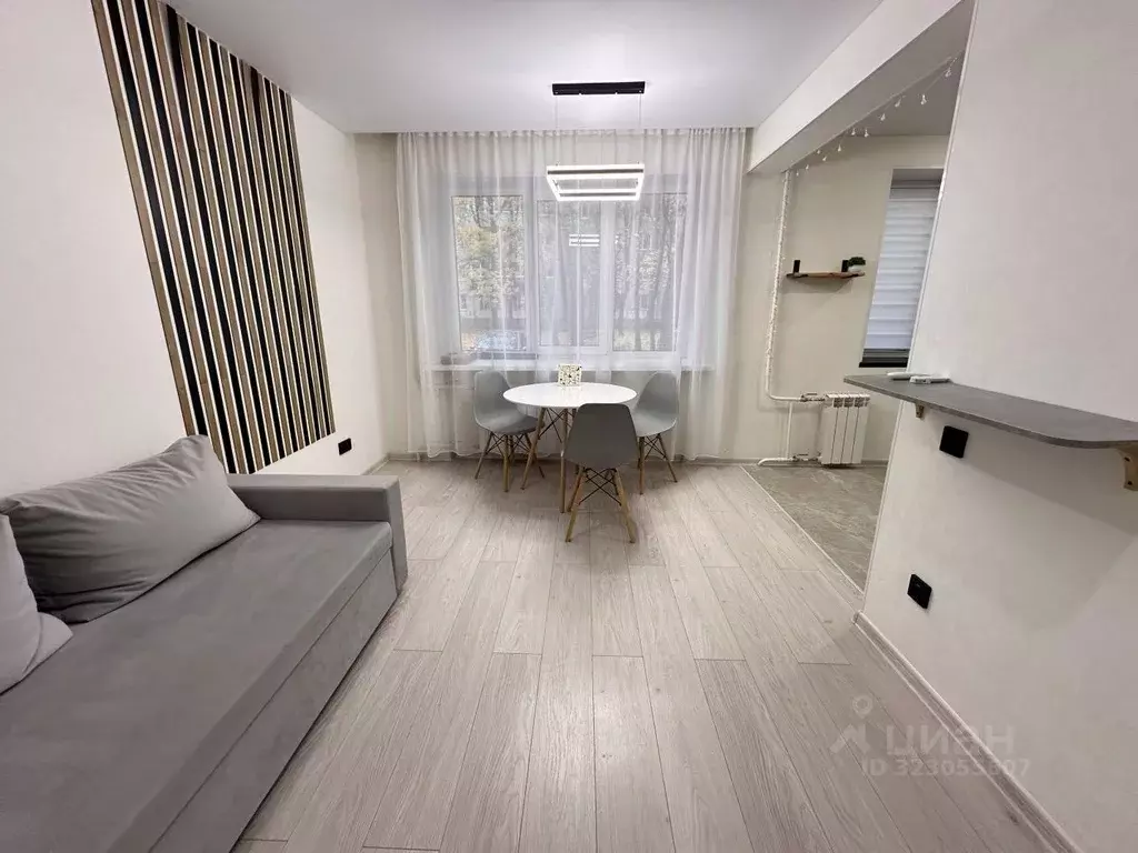 2-к кв. Московская область, Наро-Фоминск ул. Латышская, 13 (45.0 м) - Фото 2