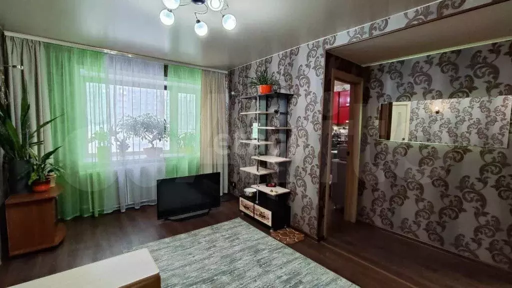 2-к. квартира, 43 м, 1/5 эт. - Фото 0
